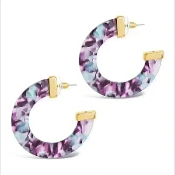 Sterling Forever new Water Lily Resin Earrings - Picture 1 of 2